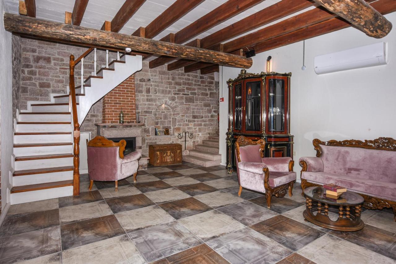 Lunaria Guest House Ayvalı Buitenkant foto